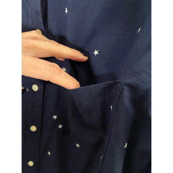 Gap Womens Navy Blue White Stars Boyfriend Fit Button Up Shirt Cotton Semi Sheer - Picture 3 of 8